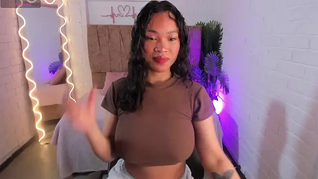 Snapshot of penelope_tay1 chatting on October 1, 2025, 3:33 am penelope tay1 online show from October 1, 2025, 3:33 am