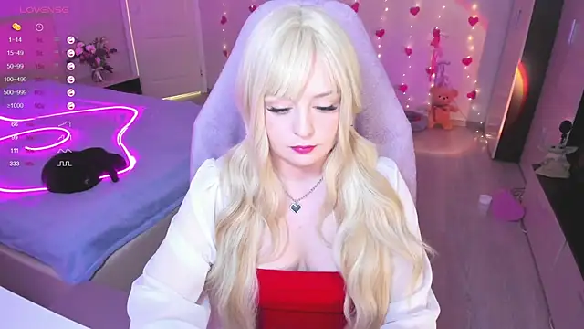 Snapshot of Amy_honey_angel chatting on March 21, 2025, 12:50 pm Amy honey angel online show from March 21, 2025, 12:50 pm