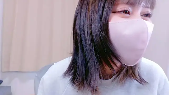 Snapshot of -anzu-o chatting on September 17, 2025, 9:17 pm -anzu-o online show from September 17, 2025, 9:17 pm