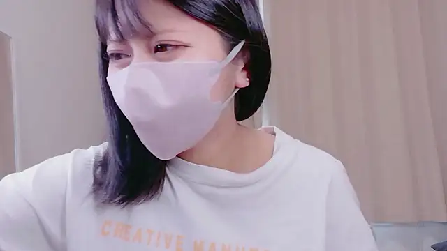 Snapshot of -anzu-o chatting on October 27, 2025, 10:11 pm -anzu-o online show from October 27, 2025, 10:11 pm