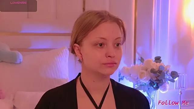 DorisHell online show from January 15, 2026, 12:03 am