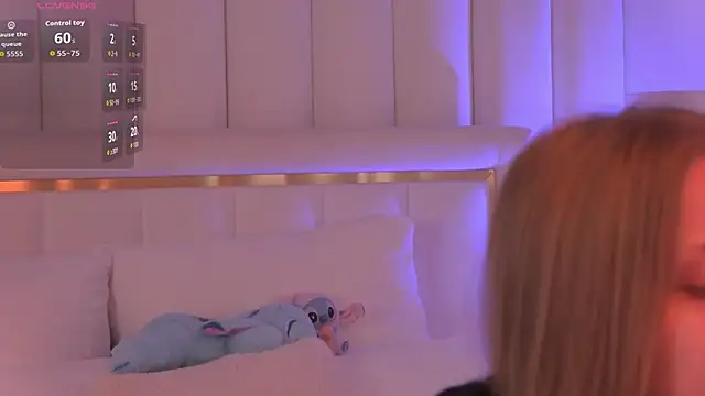 Snapshot of DorisHell chatting on September 28, 2025, 3:02 am DorisHell online show from September 28, 2025, 3:02 am