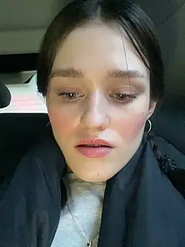 Mia Mia M online show from February 11, 2026, 2:39 pm