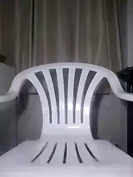 GOLDEN HQUR online show from February 4, 2025, 7:22 pm