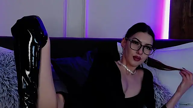 Snapshot of SkylerSpark chatting on March 13, 2025, 2:16 am SkylerSpark online show from March 13, 2025, 2:16 am