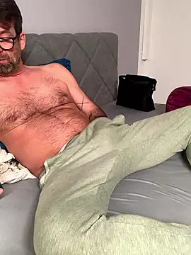 Snapshot of Sash_Ge chatting on January 14, 2026, 10:24 pm Sash Ge online show from January 14, 2026, 10:24 pm