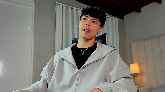 Snapshot of Dammon_Stallion chatting on September 22, 2025, 1:28 pm Dammon Stallion online show from September 22, 2025, 1:28 pm