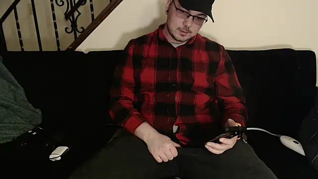 Snapshot of cmichaelxxx chatting on March 20, 2025, 5:13 am cmichaelxxx online show from March 20, 2025, 5:13 am