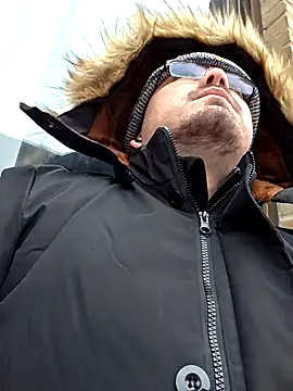 Snapshot of cmichaelxxx chatting on February 15, 2025, 1:05 pm cmichaelxxx online show from February 15, 2025, 1:05 pm