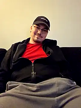 Snapshot of cmichaelxxx chatting on February 3, 2025, 8:35 pm cmichaelxxx online show from February 3, 2025, 8:35 pm