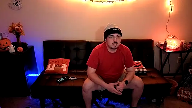 Snapshot of cmichaelxxx chatting on October 17, 2025, 12:14 am cmichaelxxx online show from October 17, 2025, 12:14 am