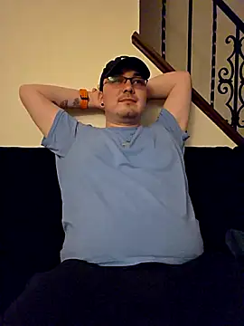 Snapshot of cmichaelxxx chatting on March 14, 2025, 1:16 am cmichaelxxx online show from March 14, 2025, 1:16 am