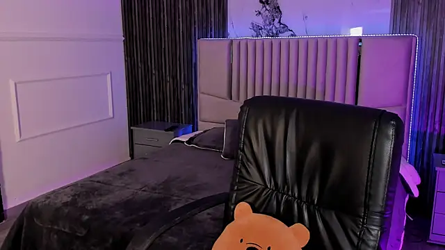 Snapshot of Lillyortiz chatting on October 9, 2025, 8:09 pm Lillyortiz online show from October 9, 2025, 8:09 pm