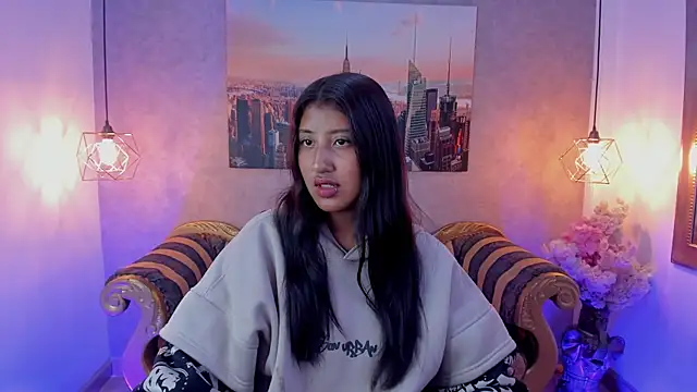 Snapshot of melany_brunette chatting on October 1, 2025, 6:07 am melany brunette online show from October 1, 2025, 6:07 am