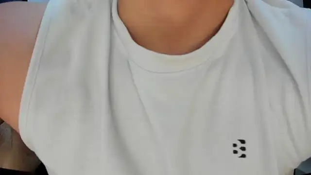 Snapshot of boss_of_cash chatting on October 18, 2025, 1:29 am boss of cash online show from October 18, 2025, 1:29 am