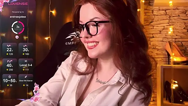 LaurenRossss online show from October 2, 2025, 12:14 am