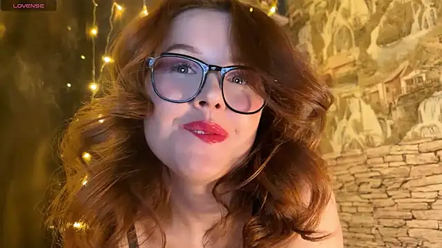 Snapshot of LaurenRossss chatting on February 23, 2025, 3:24 am LaurenRossss online show from February 23, 2025, 3:24 am