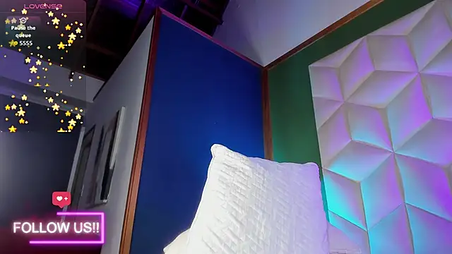 Snapshot of sett_and_gwen chatting on September 27, 2025, 3:56 am sett and gwen online show from September 27, 2025, 3:56 am