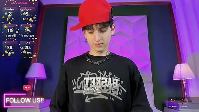 Snapshot of sett_and_gwen chatting on October 3, 2025, 3:52 am sett and gwen online show from October 3, 2025, 3:52 am