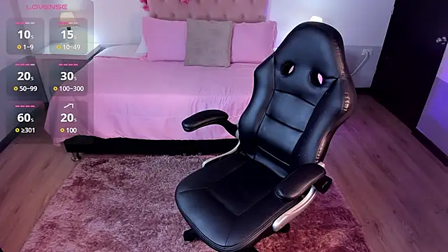 Snapshot of lady_noize chatting on March 4, 2025, 7:32 pm lady noize online show from March 4, 2025, 7:32 pm