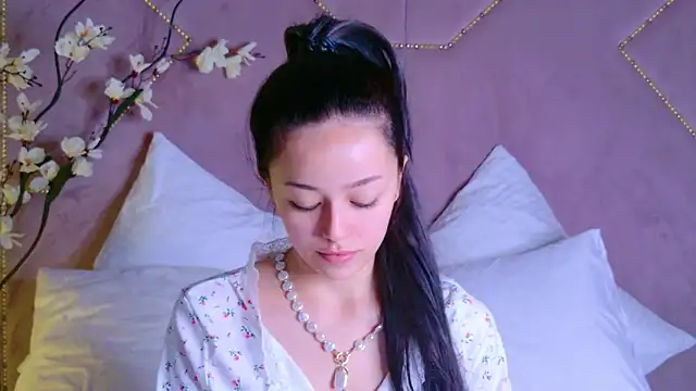 Snapshot of STELLA_RICH chatting on October 28, 2025, 8:08 pm STELLA RICH online show from October 28, 2025, 8:08 pm