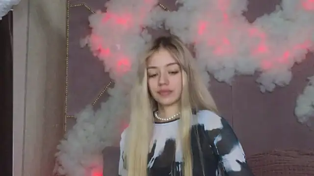 STELLA RICH online show from February 22, 2025, 12:49 am