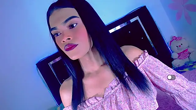 Theylor Rouse online show from November 12, 2025, 6:28 am