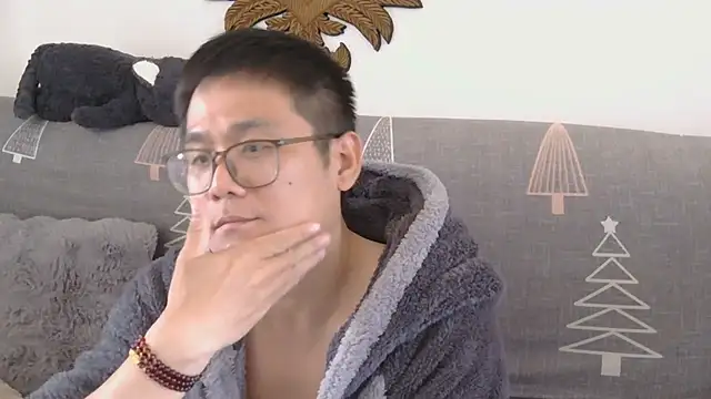 866532 online show from December 1, 2025, 6:36 am