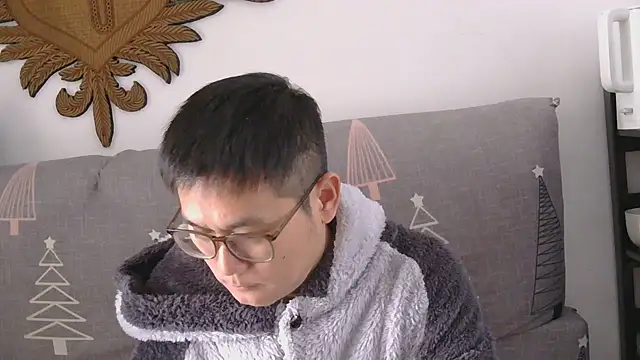 866532 online show from December 22, 2025, 4:56 am