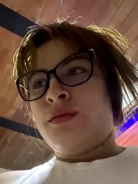 Snapshot of Liah_ferrer chatting on October 2, 2025, 11:46 am Liah ferrer online show from October 2, 2025, 11:46 am