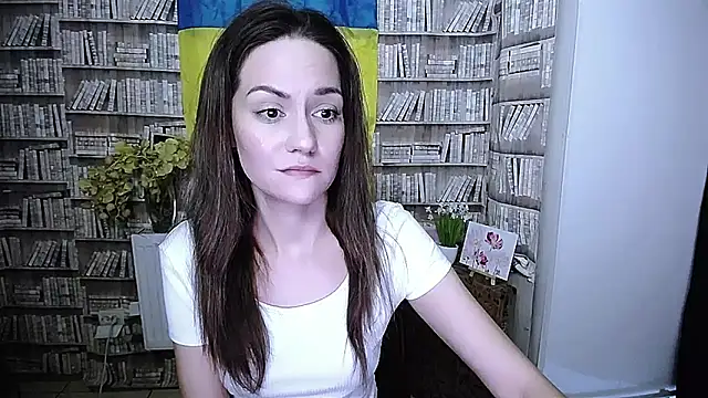 Lina Star S online show from November 12, 2025, 10:08 am