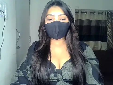 Snapshot of ishi_Beauty chatting on February 19, 2026, 7:16 am ishi Beauty online show from February 19, 2026, 7:16 am