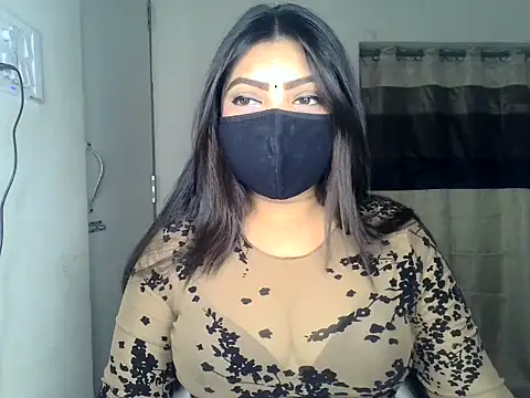 ishi Beauty online show from April 15, 2026, 4:29 am