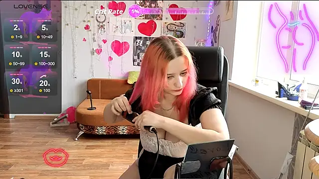 RachelPirce online show from March 6, 2026, 6:19 am