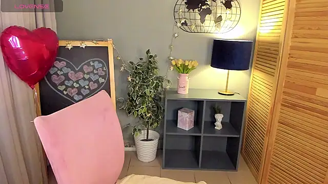 SallyFishery online show from February 26, 2025, 1:25 am