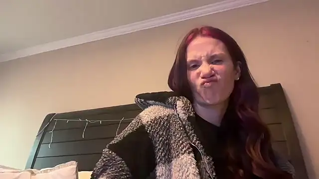 Snapshot of yourstrulylivy69 chatting on March 4, 2025, 7:54 pm yourstrulylivy69 online show from March 4, 2025, 7:54 pm