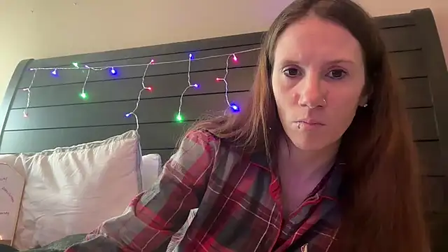 Snapshot of yourstrulylivy69 chatting on February 28, 2025, 3:15 pm yourstrulylivy69 online show from February 28, 2025, 3:15 pm