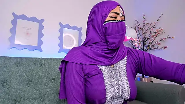 Snapshot of jazmin_anbar chatting on March 21, 2025, 8:08 pm jazmin anbar online show from March 21, 2025, 8:08 pm