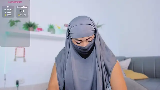 Snapshot of jazmin_anbar chatting on October 11, 2025, 7:04 pm jazmin anbar online show from October 11, 2025, 7:04 pm