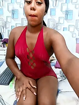 Snapshot of CamilosaOrtega chatting on October 5, 2025, 12:40 pm CamilosaOrtega online show from October 5, 2025, 12:40 pm