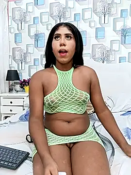 Snapshot of CamilosaOrtega chatting on October 15, 2025, 12:35 pm CamilosaOrtega online show from October 15, 2025, 12:35 pm