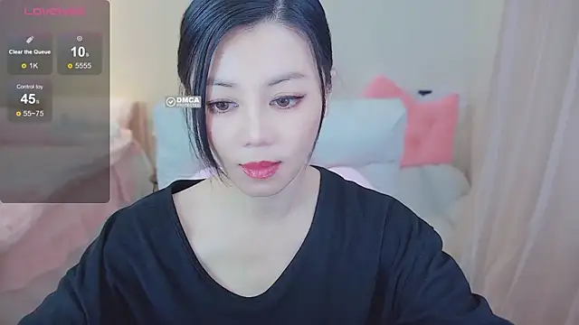 Snapshot of kqiqiqi chatting on December 27, 2024, 10:45 am kqiqiqi online show from December 27, 2024, 10:45 am