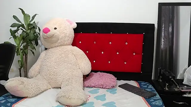 Snapshot of hannaashyel_12 chatting on March 16, 2025, 1:49 pm hannaashyel 12 online show from March 16, 2025, 1:49 pm