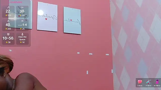 kinkyandsavage online show from November 1, 2025, 7:19 pm