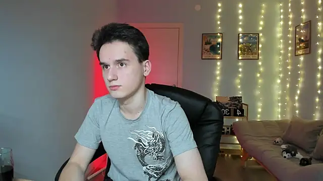 Snapshot of Scooby_k chatting on December 16, 2024, 2:16 pm Scooby k online show from December 16, 2024, 2:16 pm