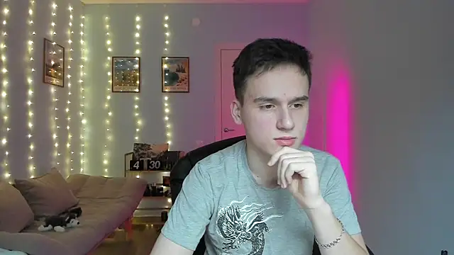 Snapshot of Scooby_k chatting on January 9, 2025, 5:44 am Scooby k online show from January 9, 2025, 5:44 am