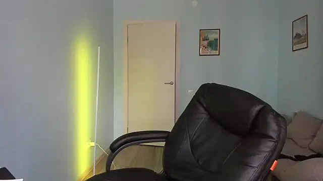 Snapshot of Scooby_k chatting on March 2, 2025, 1:09 pm Scooby k online show from March 2, 2025, 1:09 pm