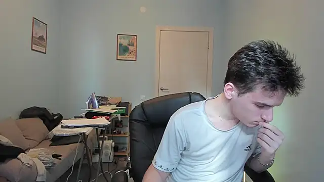 Snapshot of Scooby_k chatting on March 21, 2025, 11:22 am Scooby k online show from March 21, 2025, 11:22 am