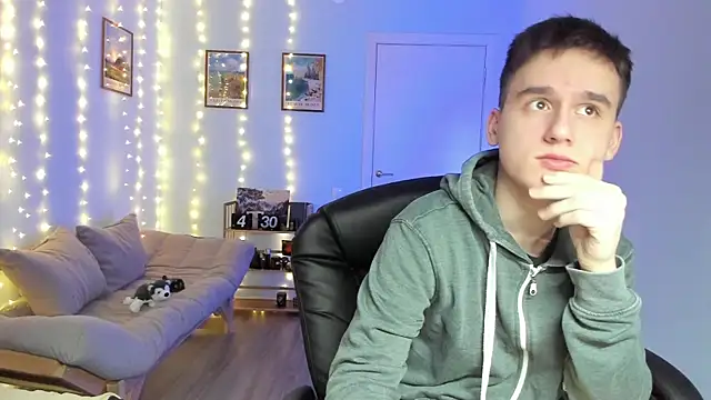 Snapshot of Scooby_k chatting on January 5, 2025, 5:20 am Scooby k online show from January 5, 2025, 5:20 am