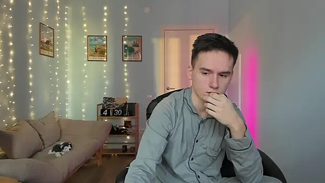 Snapshot of Scooby_k chatting on January 6, 2025, 8:24 am Scooby k online show from January 6, 2025, 8:24 am